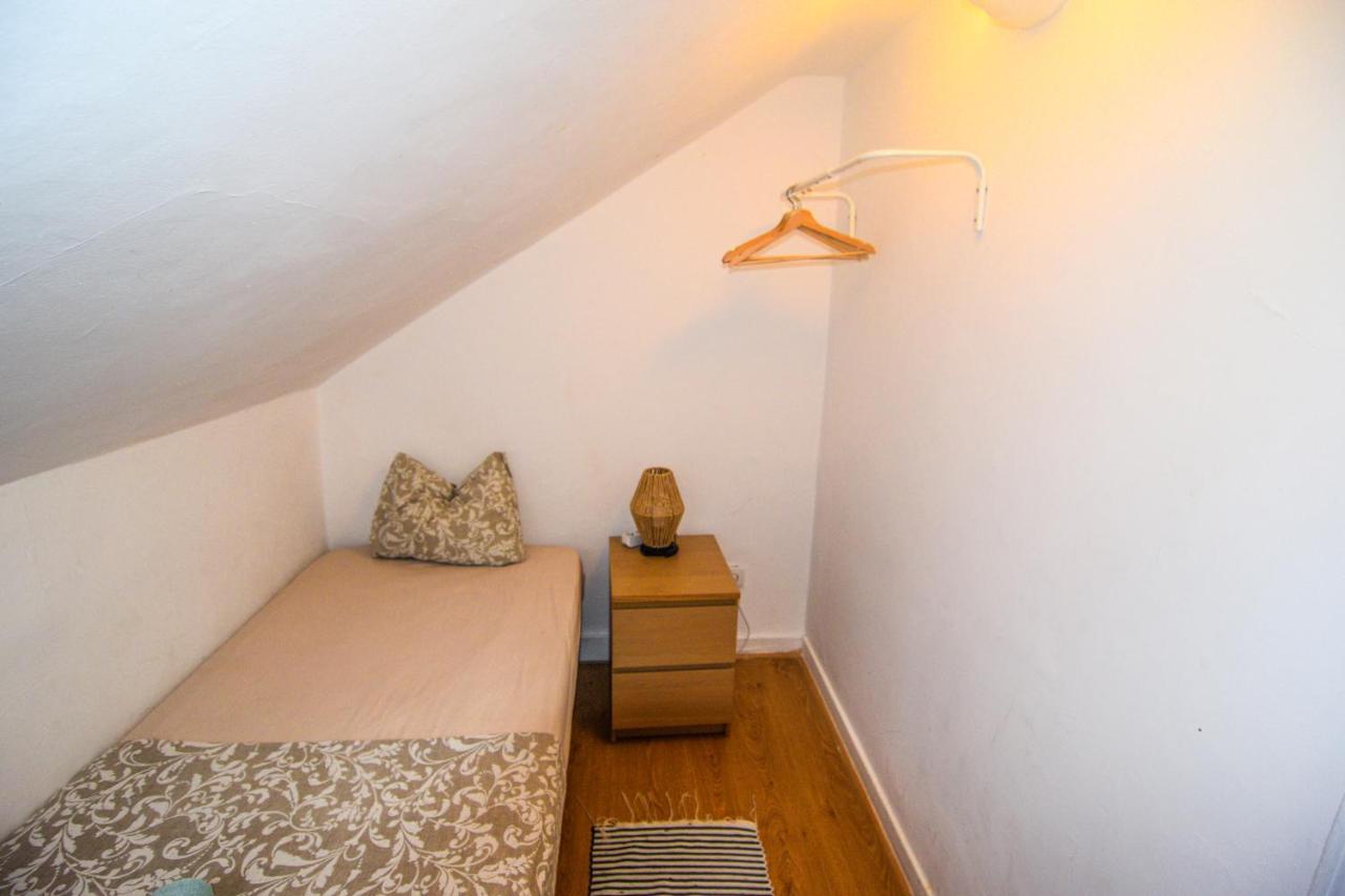 Santos Apartment In Central Lisbon With River View Esterno foto
