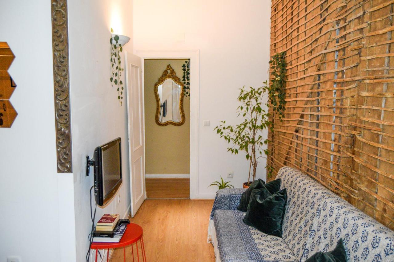 Santos Apartment In Central Lisbon With River View Esterno foto