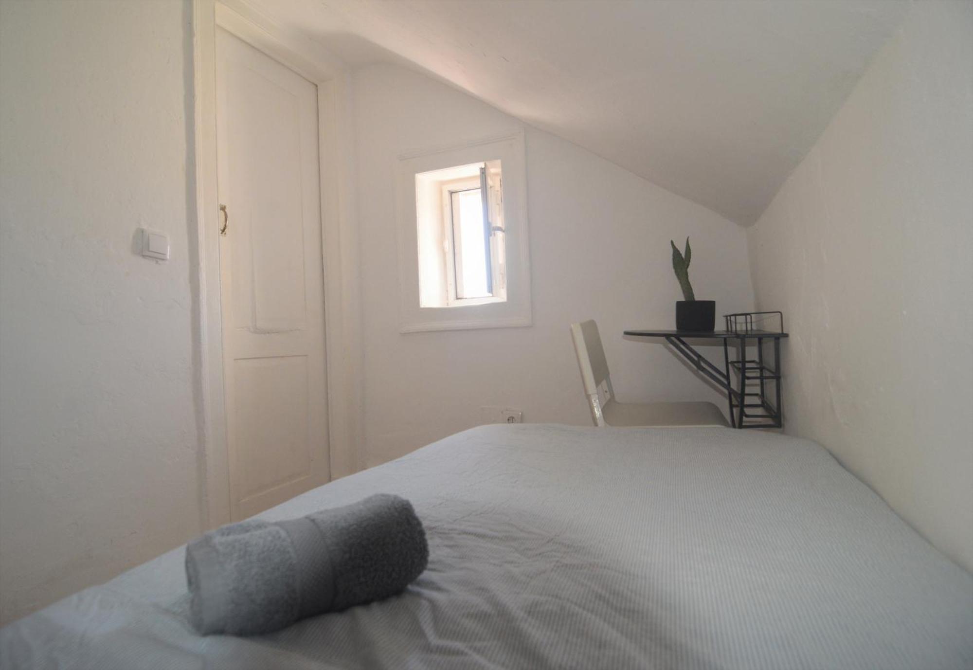 Santos Apartment In Central Lisbon With River View Esterno foto