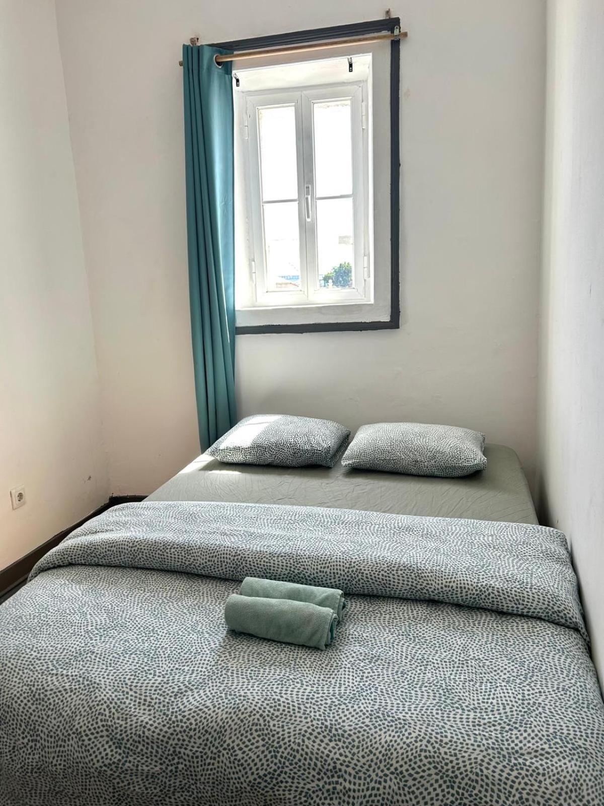 Santos Apartment In Central Lisbon With River View Esterno foto
